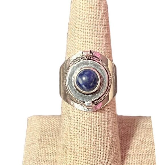 Brand New Silver Plated 925 Marked Lapis Poison Ring Size 8 - Picture 1 of 5